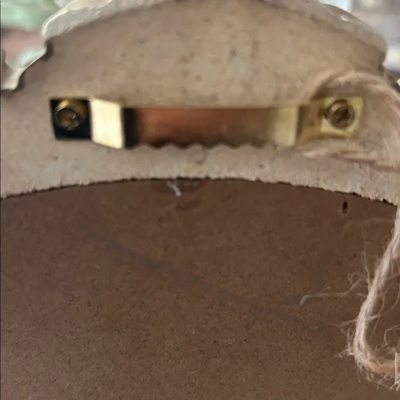 NEW! Royal Castle Carriage & Reindeer Gold Framed Winter Wonderland Wall Art - Picture 7 of 10